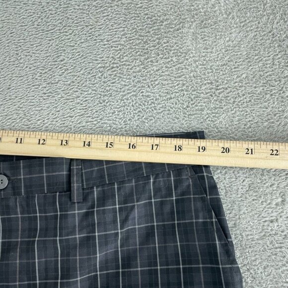 Ben Hogan Performance Mens Plaid Golf Shorts 38 Gray Polyester 5190 - Picture 7 of 9